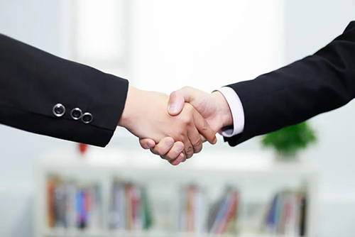 秉持着“专注立异，，，，专心折务”的理念，，，，BG大游一直把每一个客户看成是公司的VIP