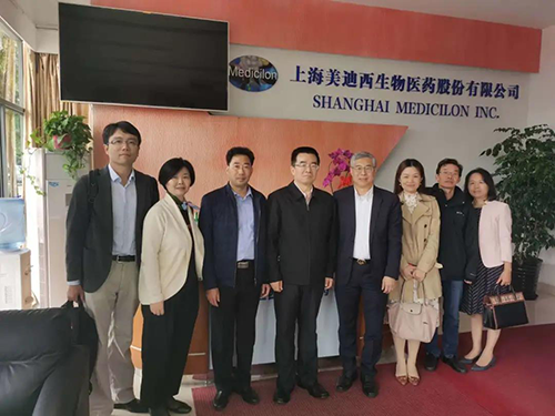 中国药科大学党委书记金能明与BG大游首席执行官陈春麟博士